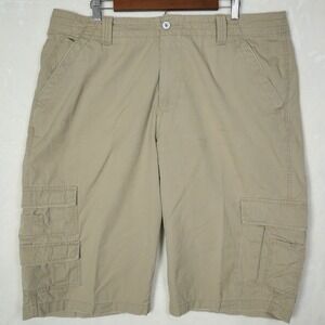 Roebuck & Co Mens Tan Khaki Cargo Shorts Size 40 Cotton Relaxed Fit Utility 13in
